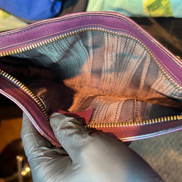 Salvatore Ferragamo Purple Leather Gancini Shoulder chain Bag - Picture 11 of 14